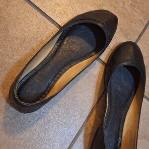 FRYE ballerina flats in good used condition